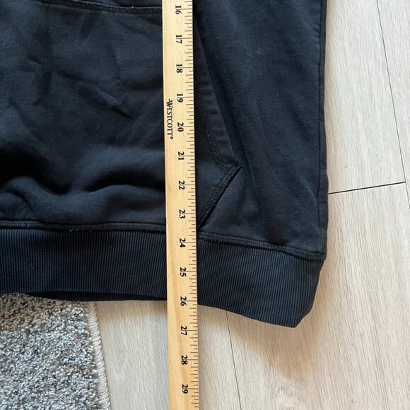 Gymshark Hoodie Men’s Medium Black Embroidered Pullover Workout Training - Picture 6 of 6